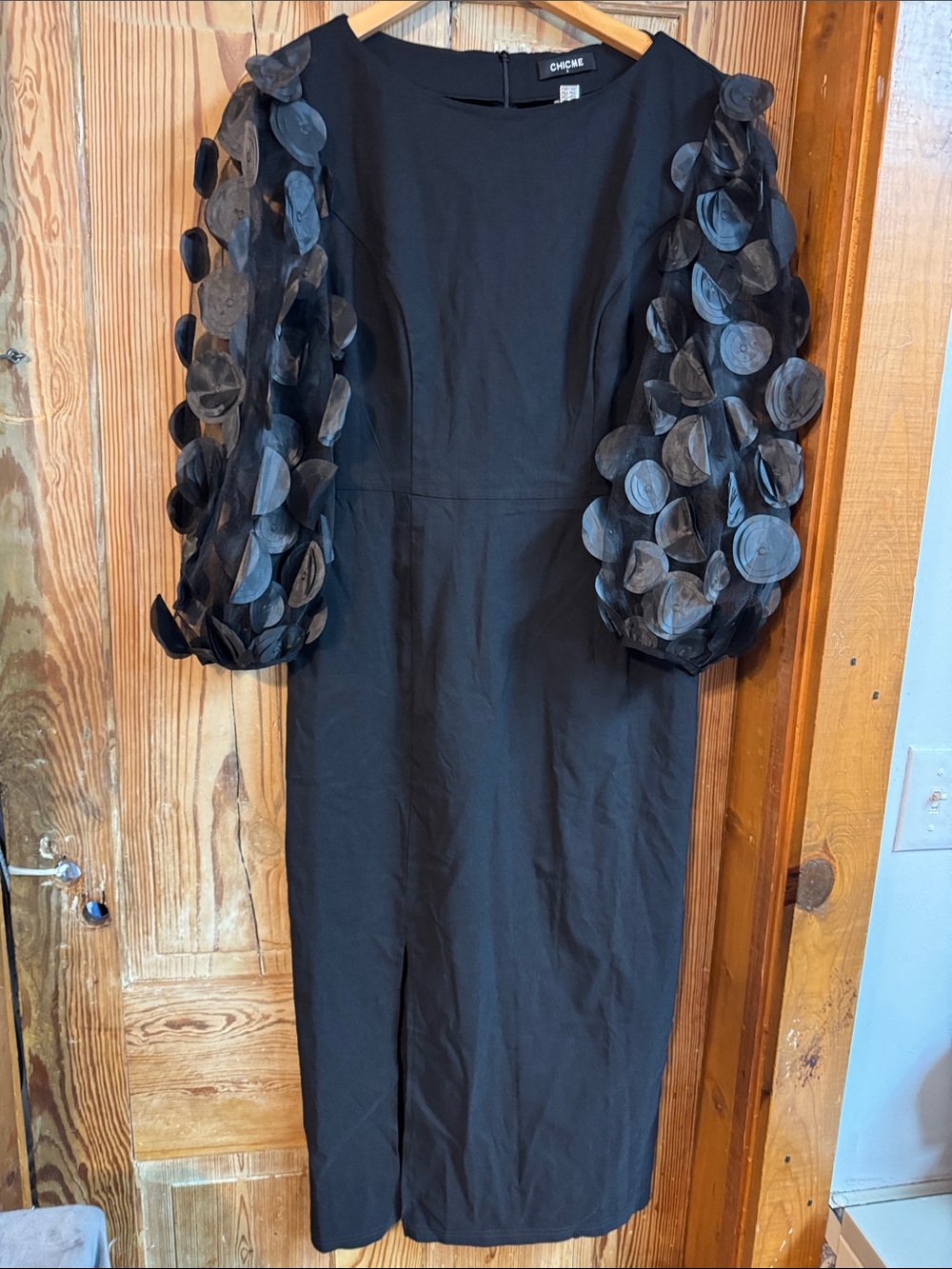 Chicme Black Midi Dress with 3D Petal Puff Sleeves